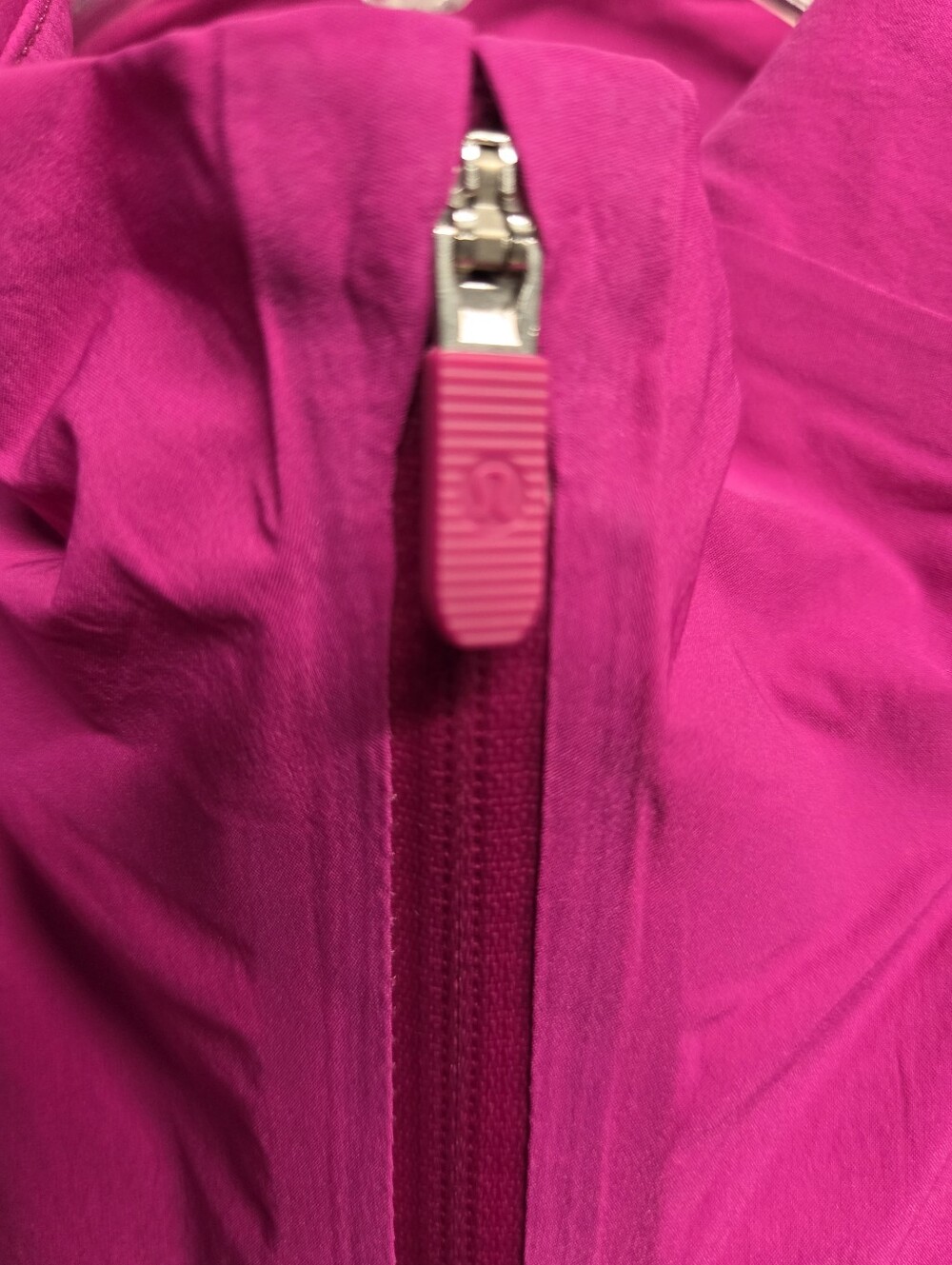 lululemon athletica Women's Magenta Zip-Up Jacket - Picture 4 of 12